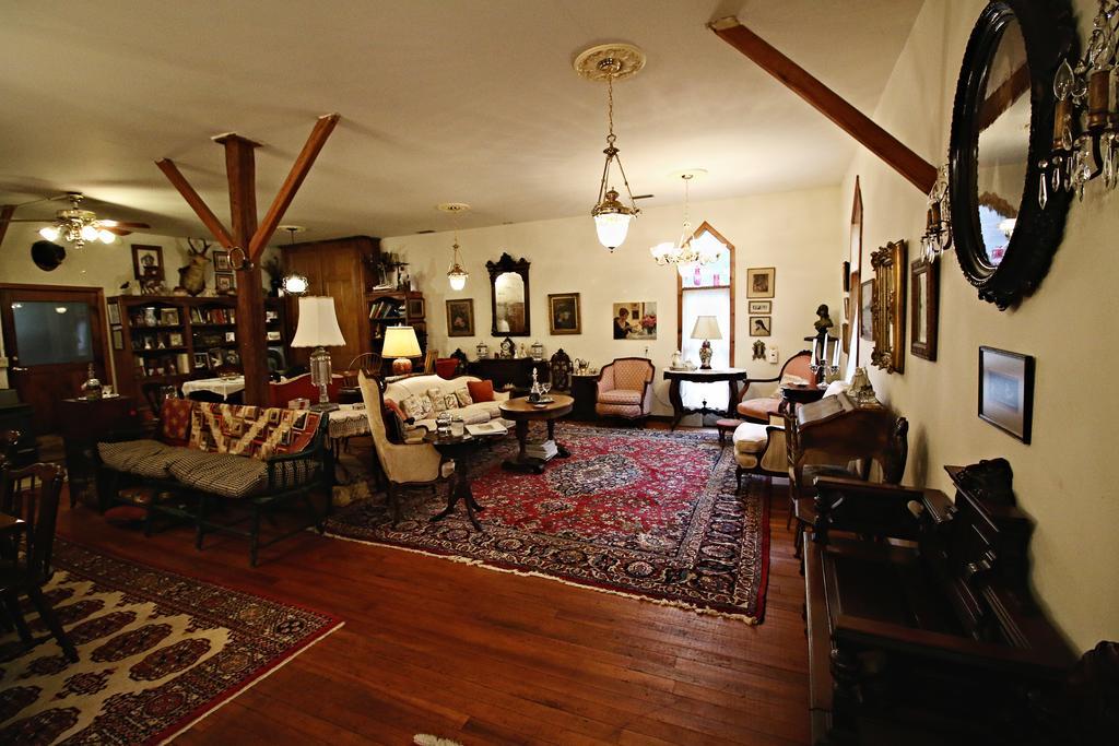 Ebenezer House Bed & Breakfast Burtonsville Ngoại thất bức ảnh