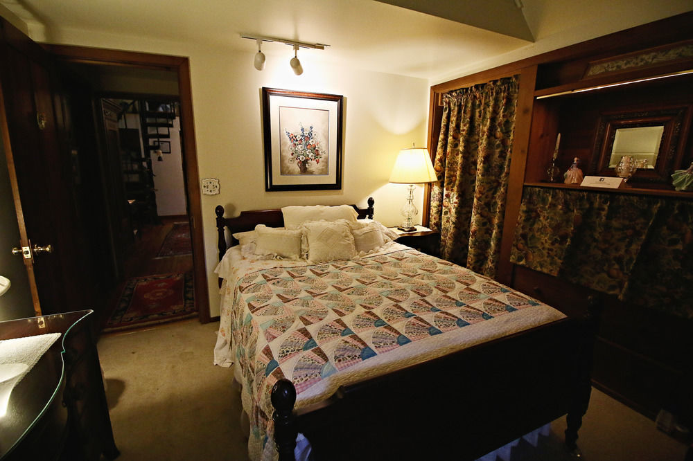 Ebenezer House Bed & Breakfast Burtonsville Ngoại thất bức ảnh