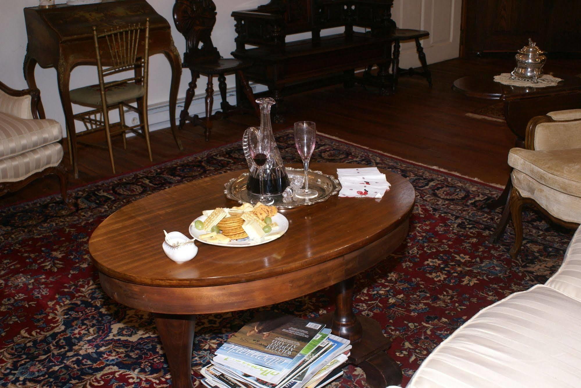 Ebenezer House Bed & Breakfast Burtonsville Ngoại thất bức ảnh