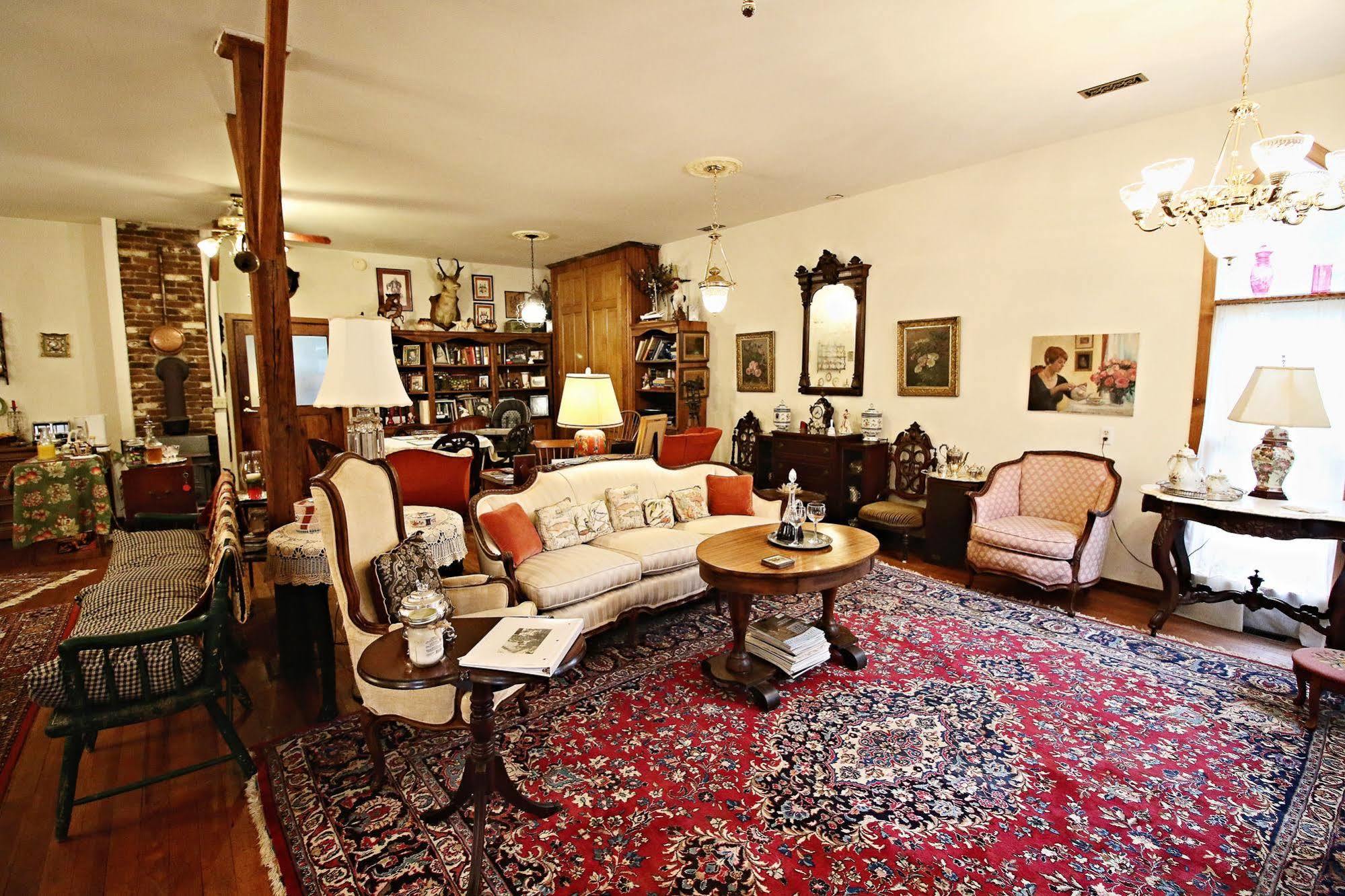 Ebenezer House Bed & Breakfast Burtonsville Ngoại thất bức ảnh